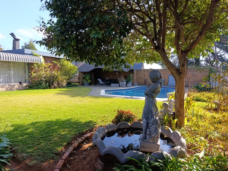 4 Bedroom Property for Sale in Fichardt Park Free State